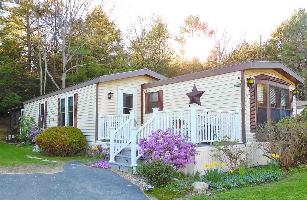 54 Monadnock Dr, Rochester, NH 03867