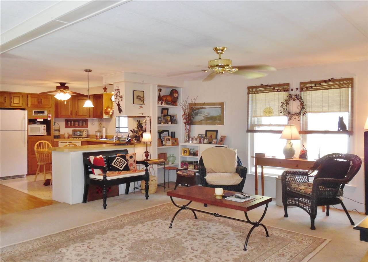 54 Monadnock Dr, Rochester, NH 03867