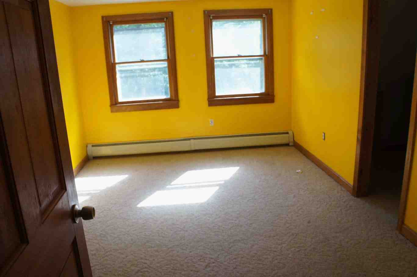 36 Meaderboro RdRochester, NH, 03867Strafford County