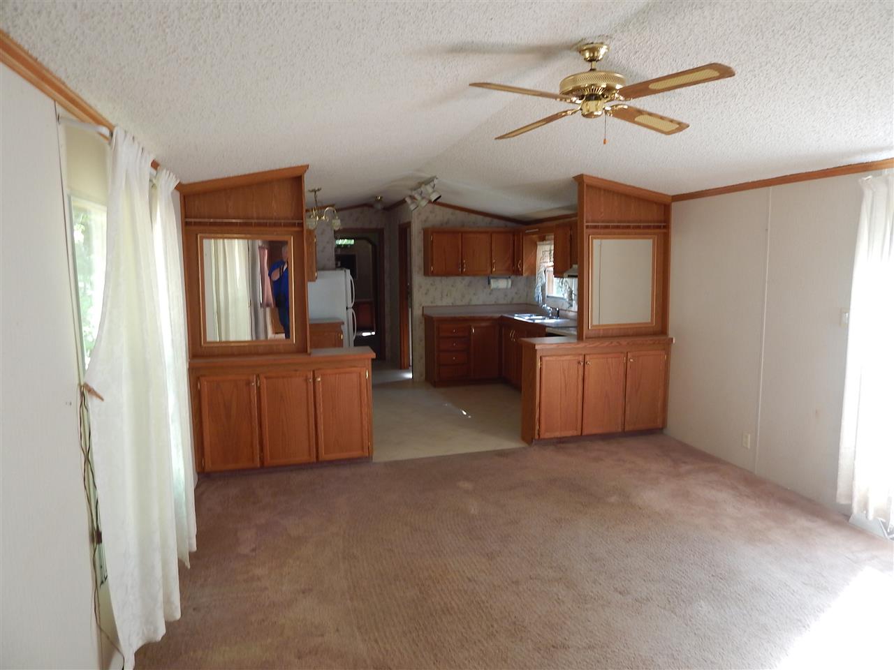 25 Oak Lane, Tamworth, NH 03886
