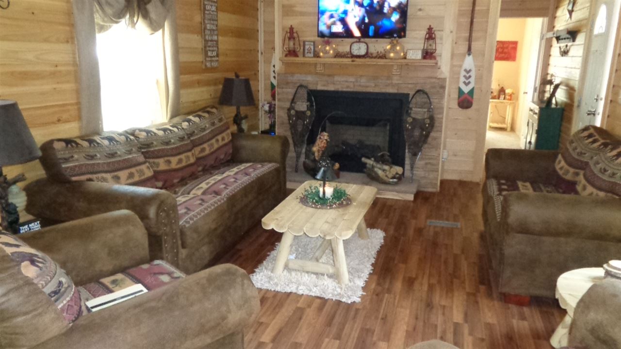 1701 White Mountain Hwy, Tamworth, NH 03886