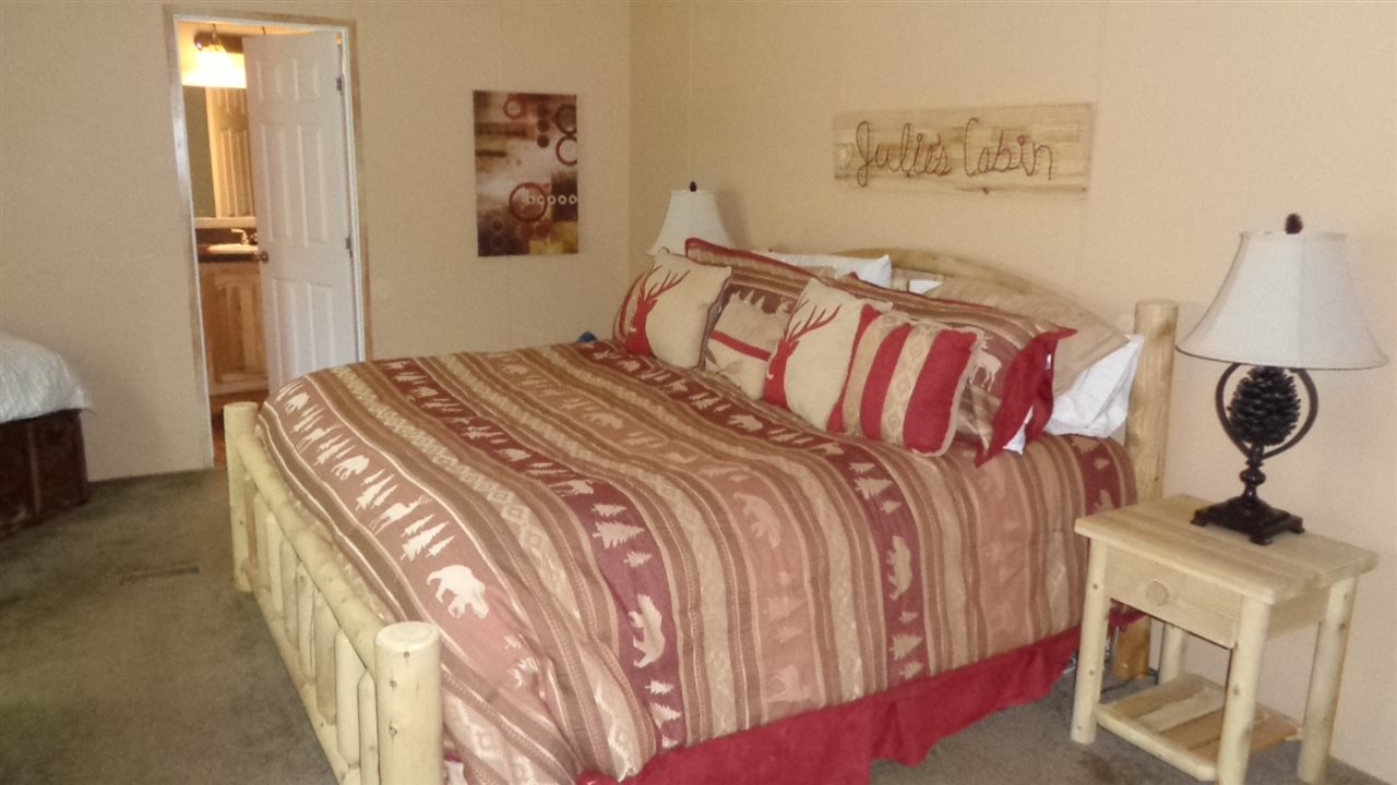 1701 White Mountain Hwy, Tamworth, NH 03886