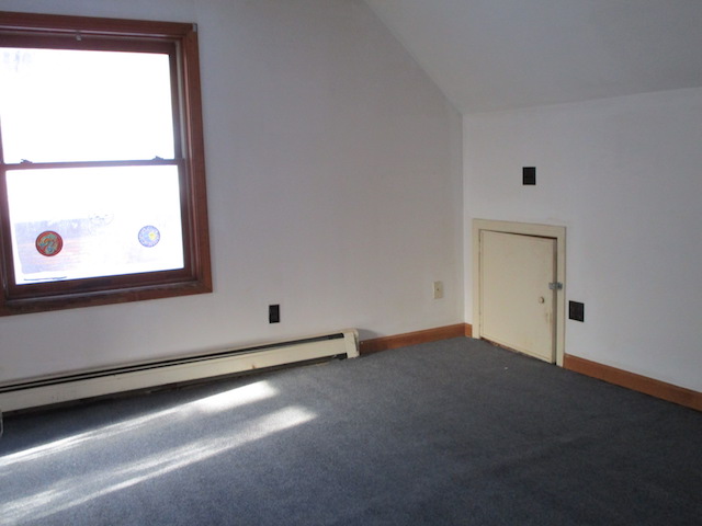 12 Elaine RdMiddleton, NH, 03887Strafford County