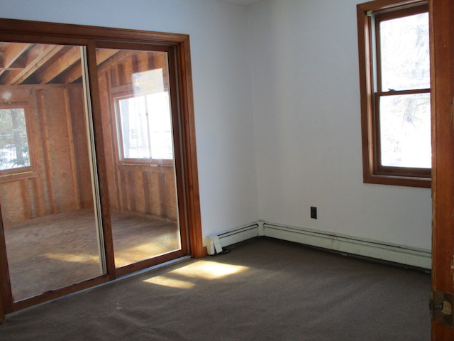12 Elaine RdMiddleton, NH, 03887Strafford County
