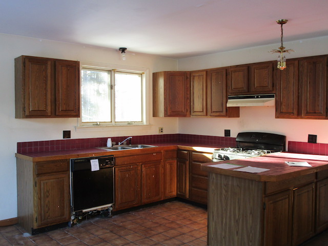 12 Elaine RdMiddleton, NH, 03887Strafford County