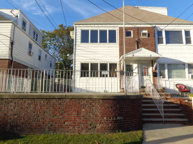 5 E 1st StBayonne, NJ, 07002Hudson County