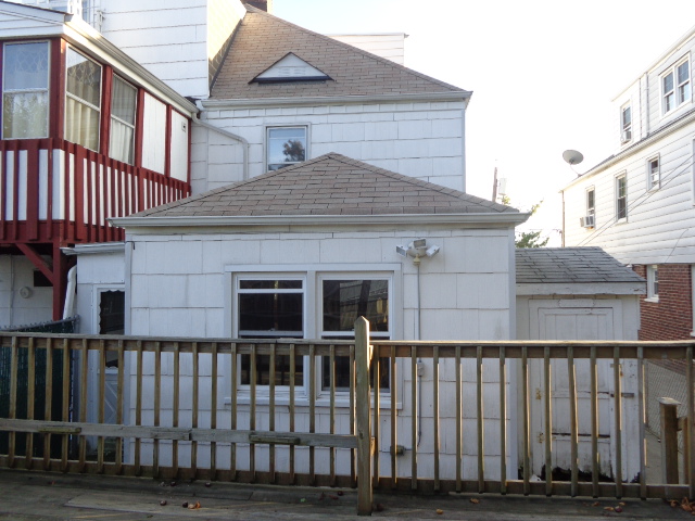5 E 1st StBayonne, NJ, 07002Hudson County