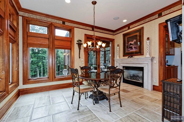 16Wildlife Run, Boonton Township, NJ 07005