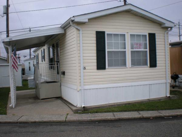Carteret Mobile Park 1501 Roosevelt Avenue I-5Carteret, NJ 07008