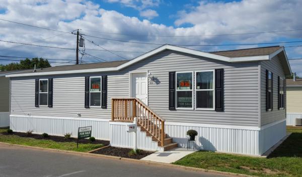 Tower Trailer Court 26 Dalbert St. Lot: E-3Carteret, NJ 07008
