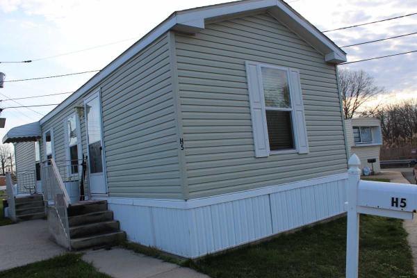 Tower Trailer Court 26 Dalbert St H5Carteret, NJ 07008