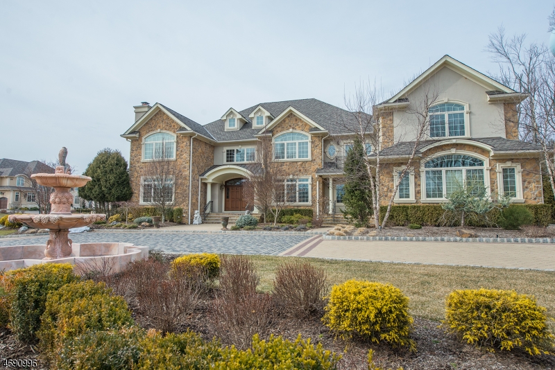 81 FORCE HILL RD, Livingston Twp., NJ 07039