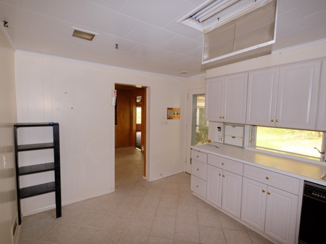 21 Carter RdWest Orange, NJ, 07052Essex County