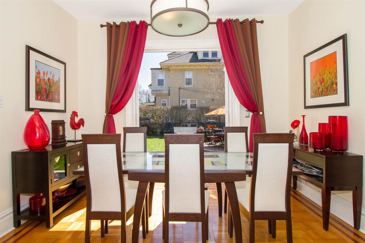 3-9 Kingswood Rd, Weehawken, NJ 07086