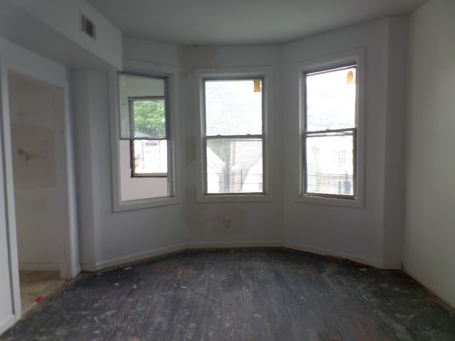 325 S 19th StNewark, NJ, 07103Essex County