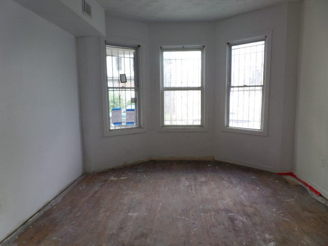 325 S 19th StNewark, NJ, 07103Essex County