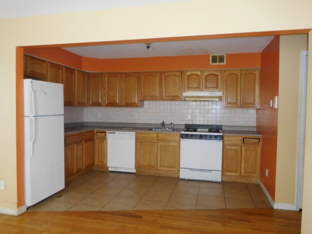46 Isabella AveNewark, NJ, 07106Essex County