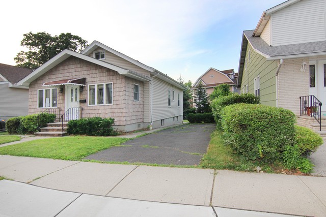 58 Conover AveNutley, NJ, 07110Essex County