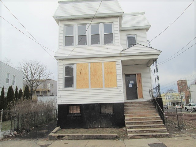 321 Ellis AveIrvington, NJ, 07111Essex County