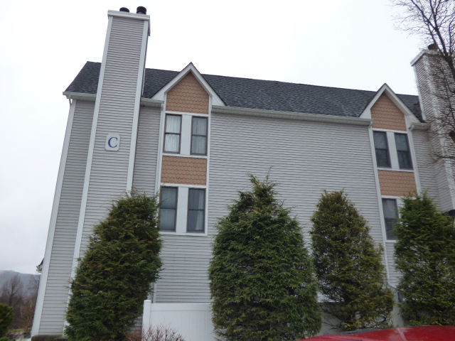 56 Heritage LnHamburg, NJ, 07419Sussex County