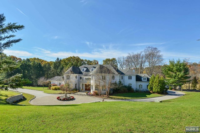 229 E Saddle River Rd, Saddle River, NJ 07458