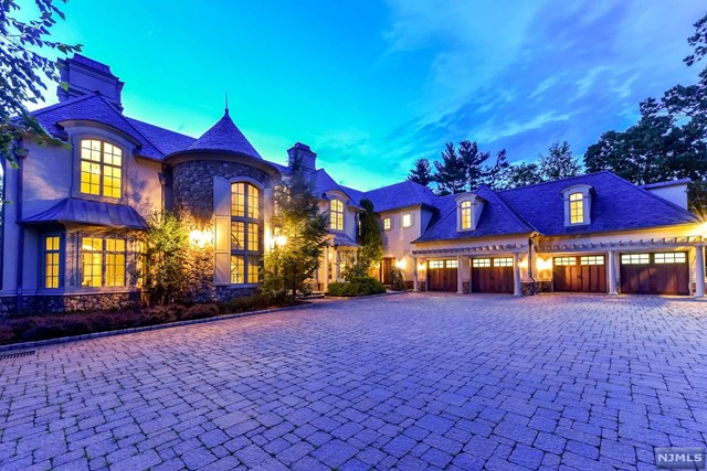 119 E Saddle River Rd, Saddle River, NJ 07458