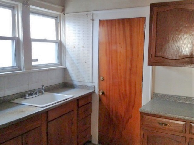 202 Russell PlaceHackensack, NJ, 07601Bergen County