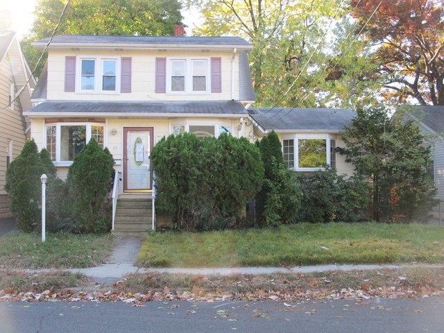 66 Levitt AveBergenfield, NJ, 07621Bergen County