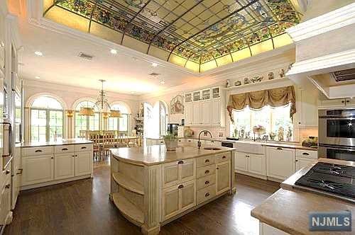 91 N Woodland St, Englewood, NJ 07631