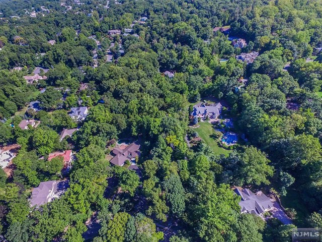 209Highwood Ave, Tenafly, NJ 07670