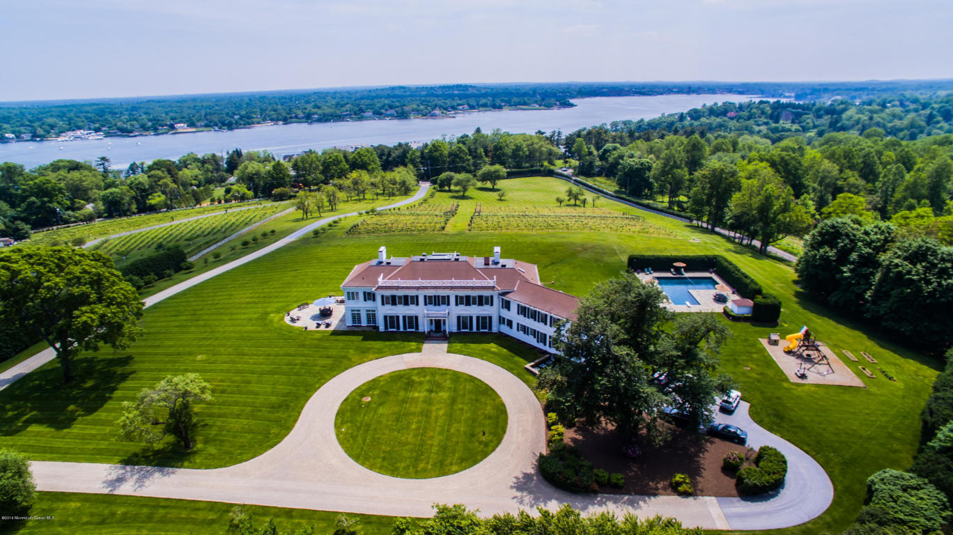 713 Navesink River Road, Red Bank, NJ 07701