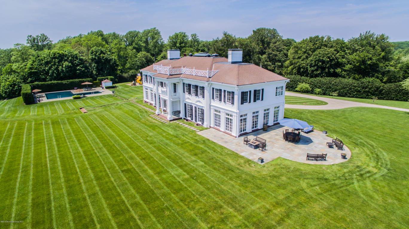 713 Navesink River Road, Red Bank, NJ 07701