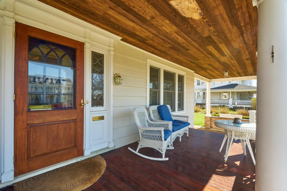 15 Allen Avenue, Allenhurst, NJ 07711