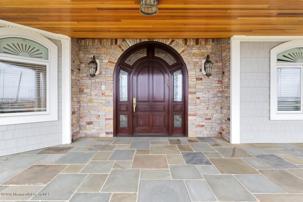 200 Ocean Avenue, Avon-by-the-sea, NJ 07717
