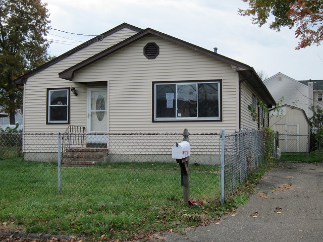 49 Salem PlCliffwood, NJ, 07721Monmouth County