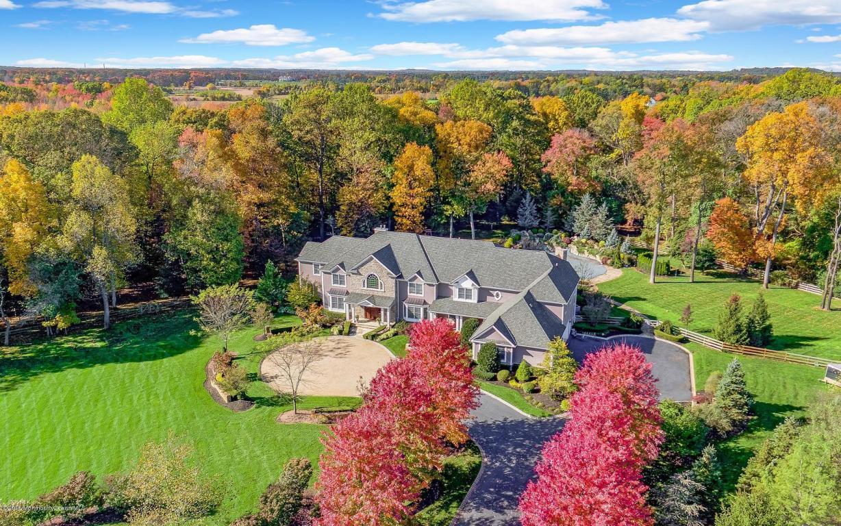 3 Michaels Way, Colts Neck, NJ 07722