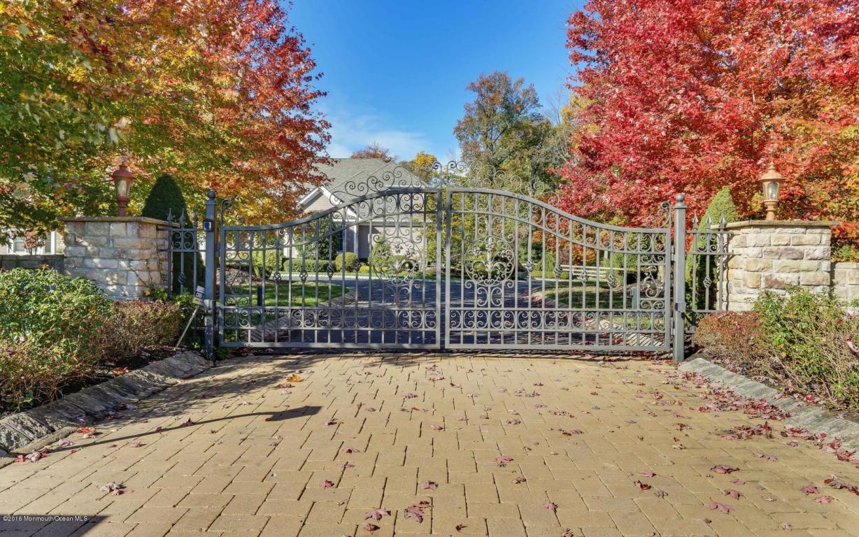 3 Michaels Way, Colts Neck, NJ 07722
