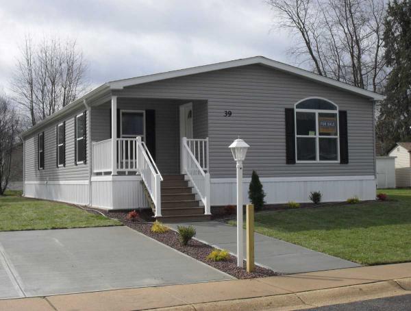 Silvermead Adult Manufactured Home Community39 Silvermead DriveFreehold, NJ 07728