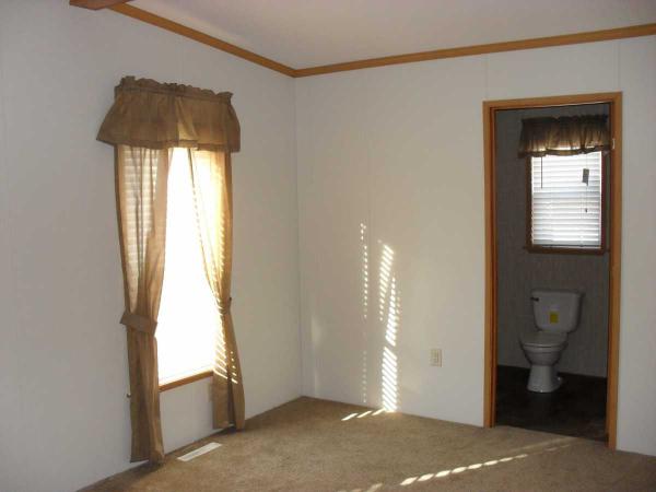 Garden Park Manufactured Home Community 126 Lane BHazlet, NJ 07730