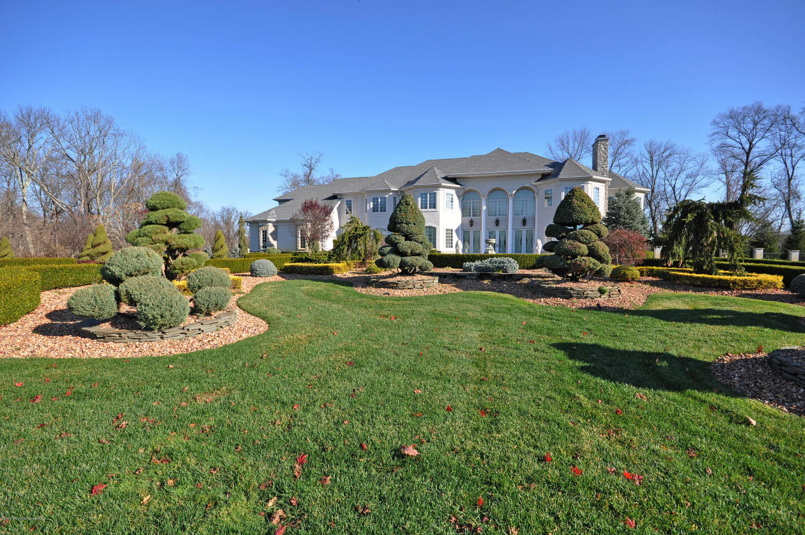 200 Farm Bridge Road, Marlboro, NJ 07746