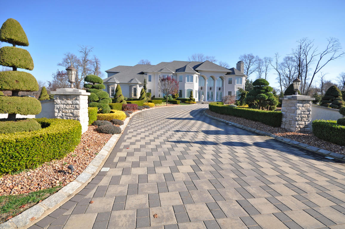 200 Farm Bridge Road, Marlboro, NJ 07746
