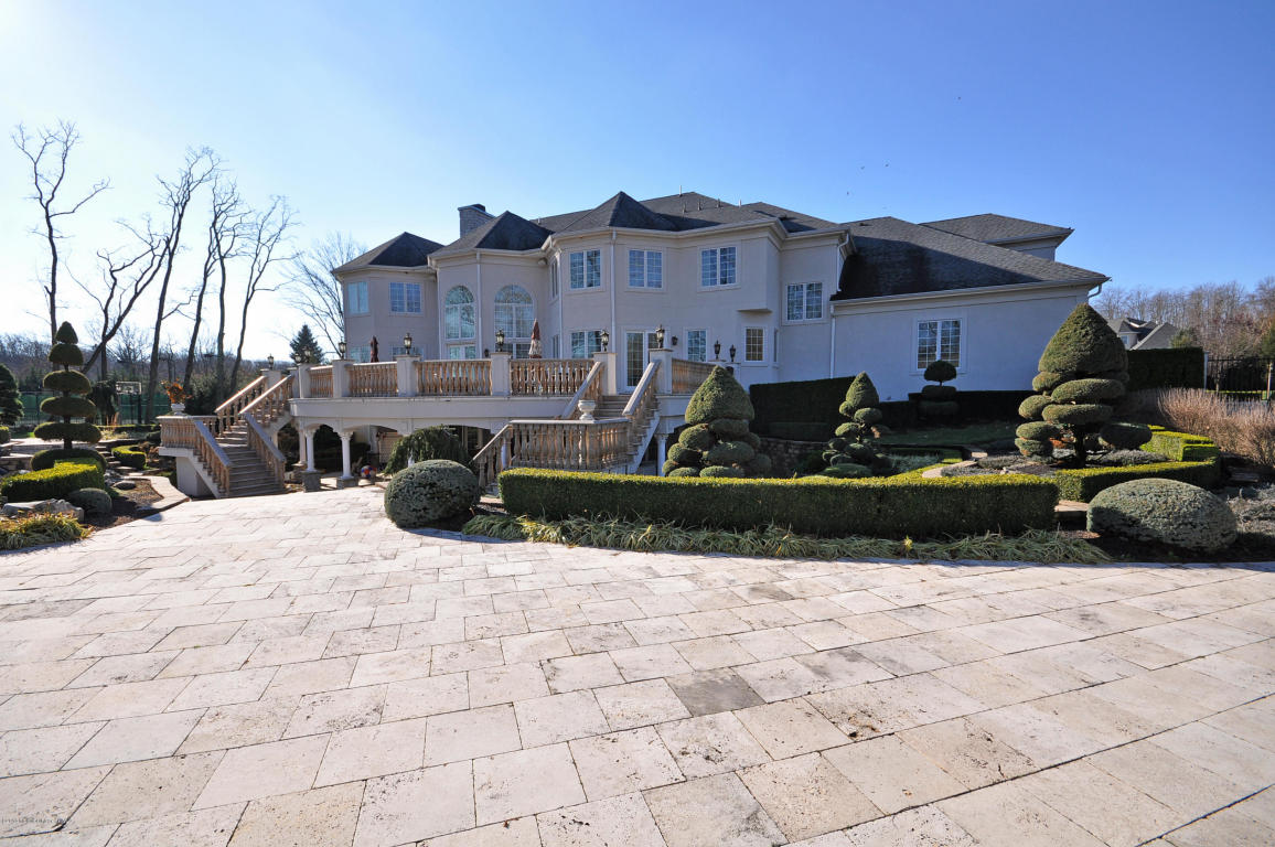 200 Farm Bridge Road, Marlboro, NJ 07746