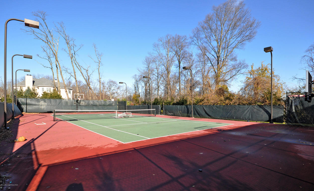 200 Farm Bridge Road, Marlboro, NJ 07746