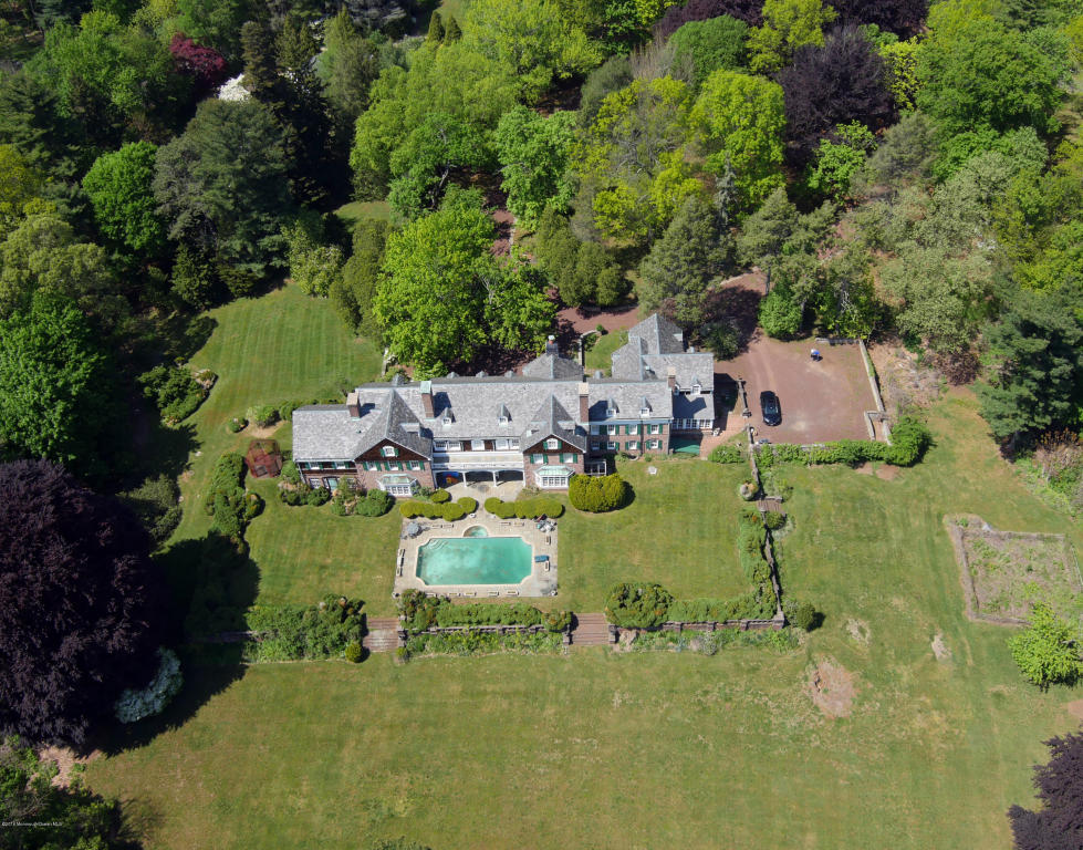 29 Independence Road, Middletown, NJ 07748