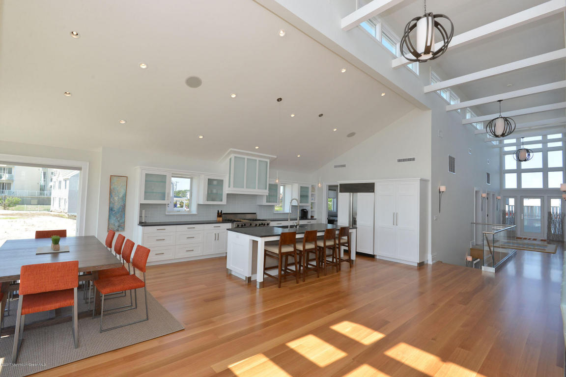 5 Ocean Avenue, Monmouth Beach, NJ 07750