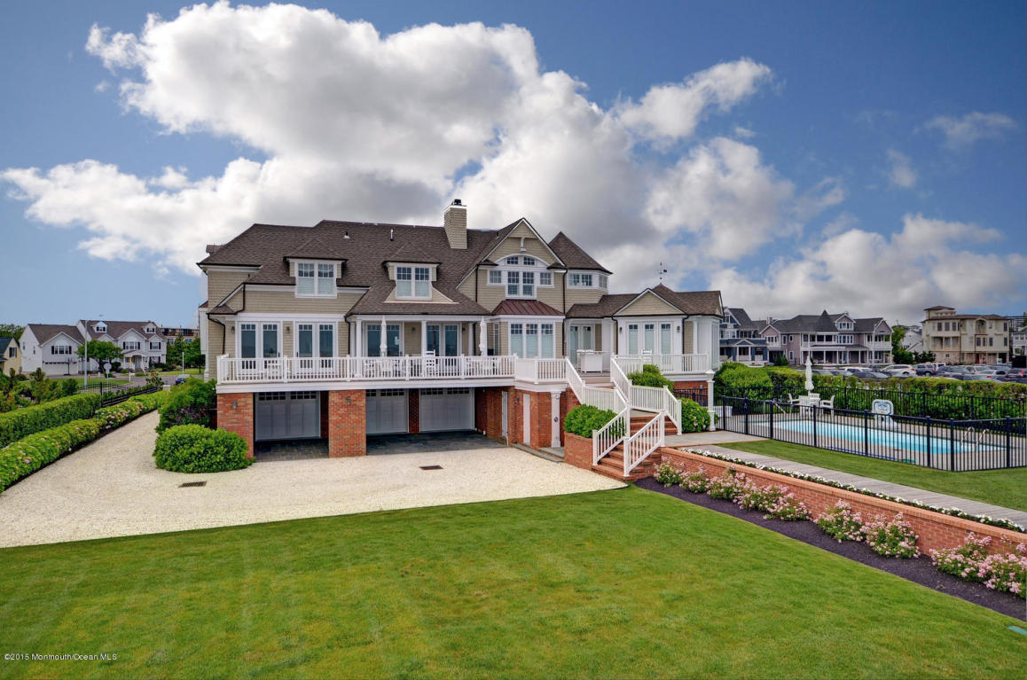 21 Ocean Avenue, Monmouth Beach, NJ 07750