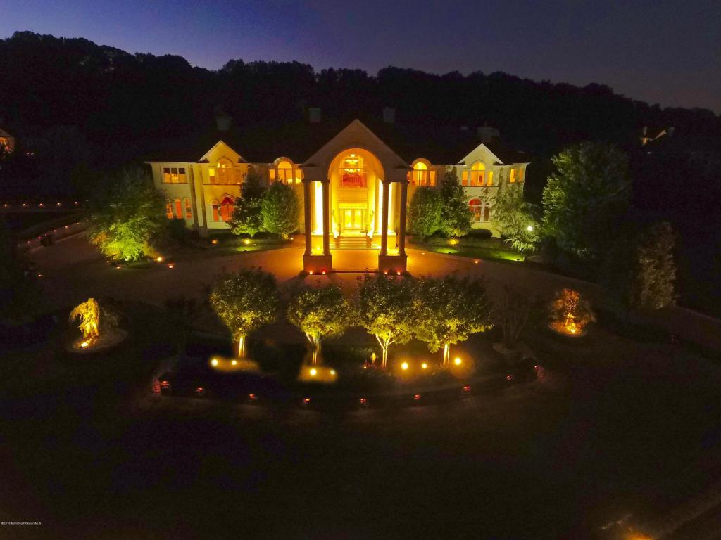 8 Palazzo Grande, Morganville, NJ 07751