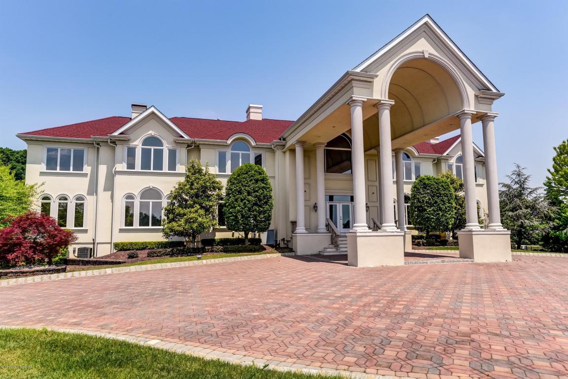 8 Palazzo Grande, Morganville, NJ 07751