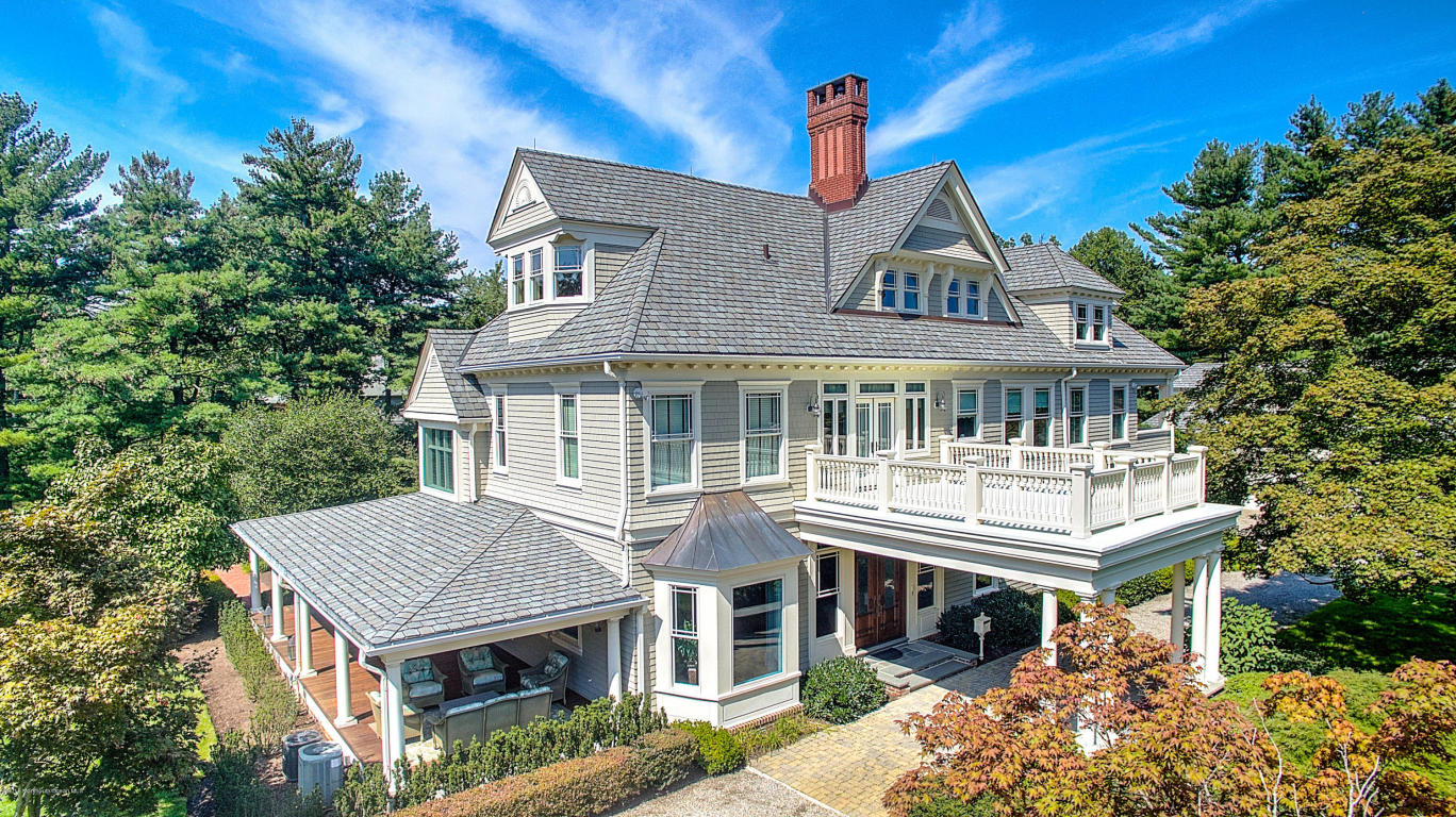 5 A Buttonwood Lane, Rumson, NJ 07760