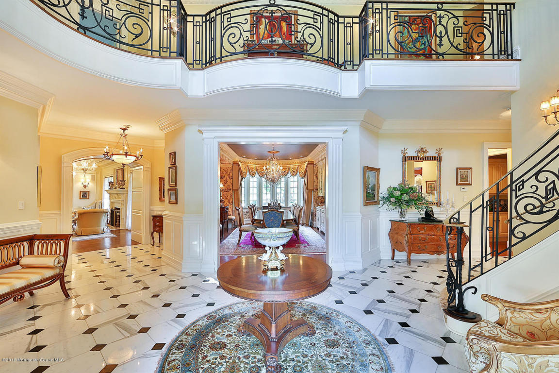 10 Belknap Lane, Rumson, NJ 07760
